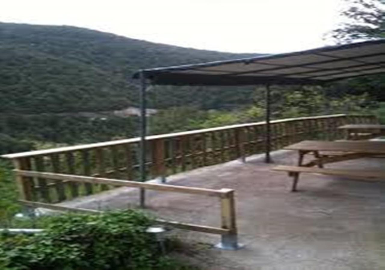 Auberge De Jeunesse Chez Mc Donald Zevaco Buitenkant foto
